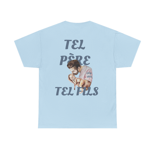 T-shirt Tel père tel fils collection bébé dans la main